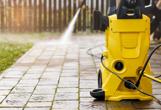 Best Deck and Patio Pressure Washing in Schler Park, IL